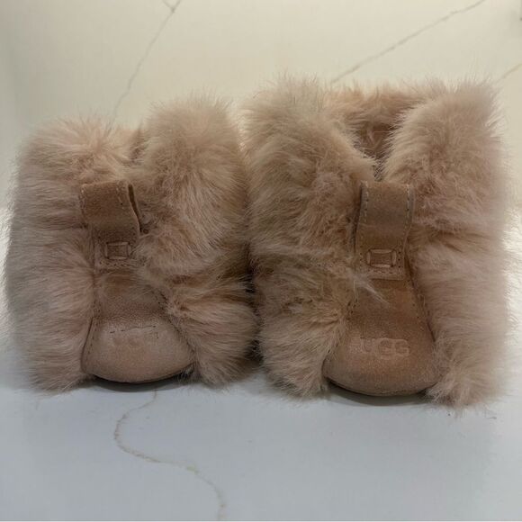 UGG Women's Fluffy Slippers - Light Pink - Picture 3 of 7